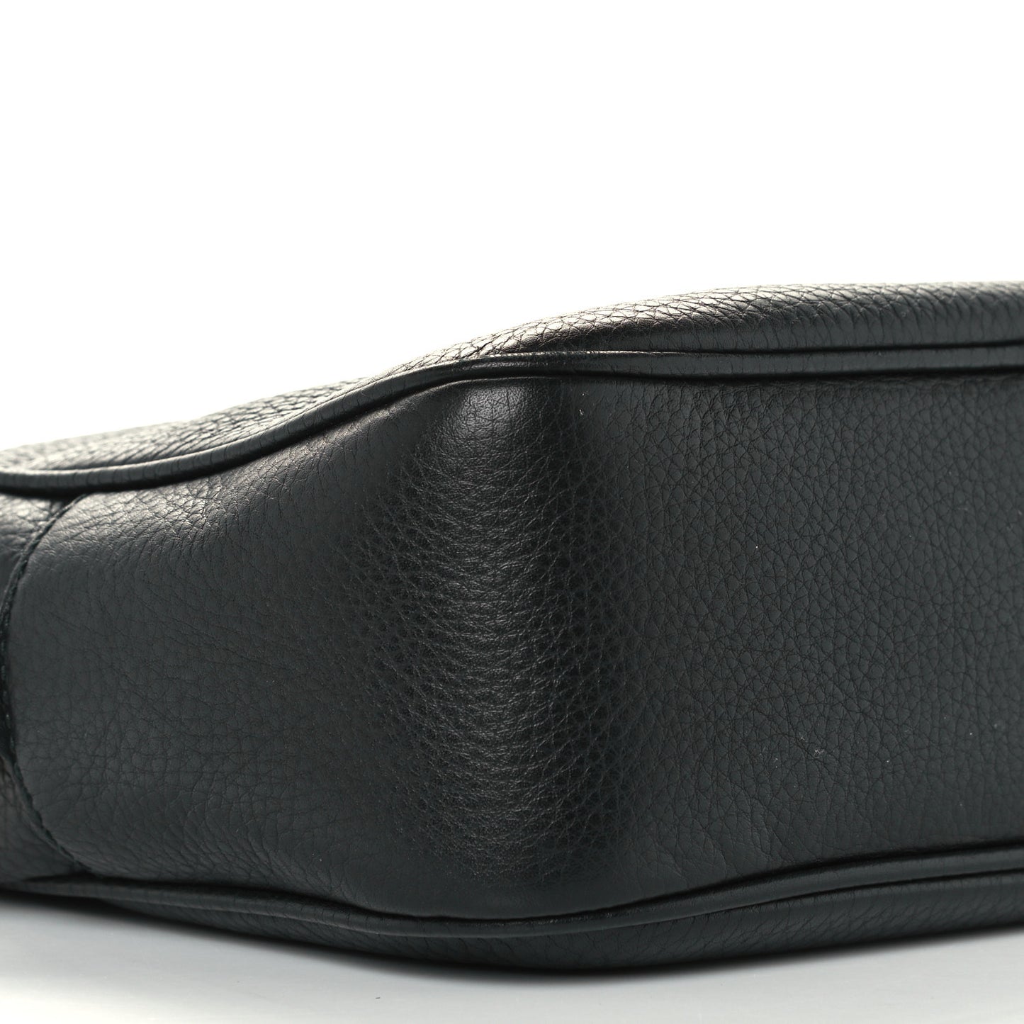 Pebbled Calfskin Small Soho Disco Bag Black