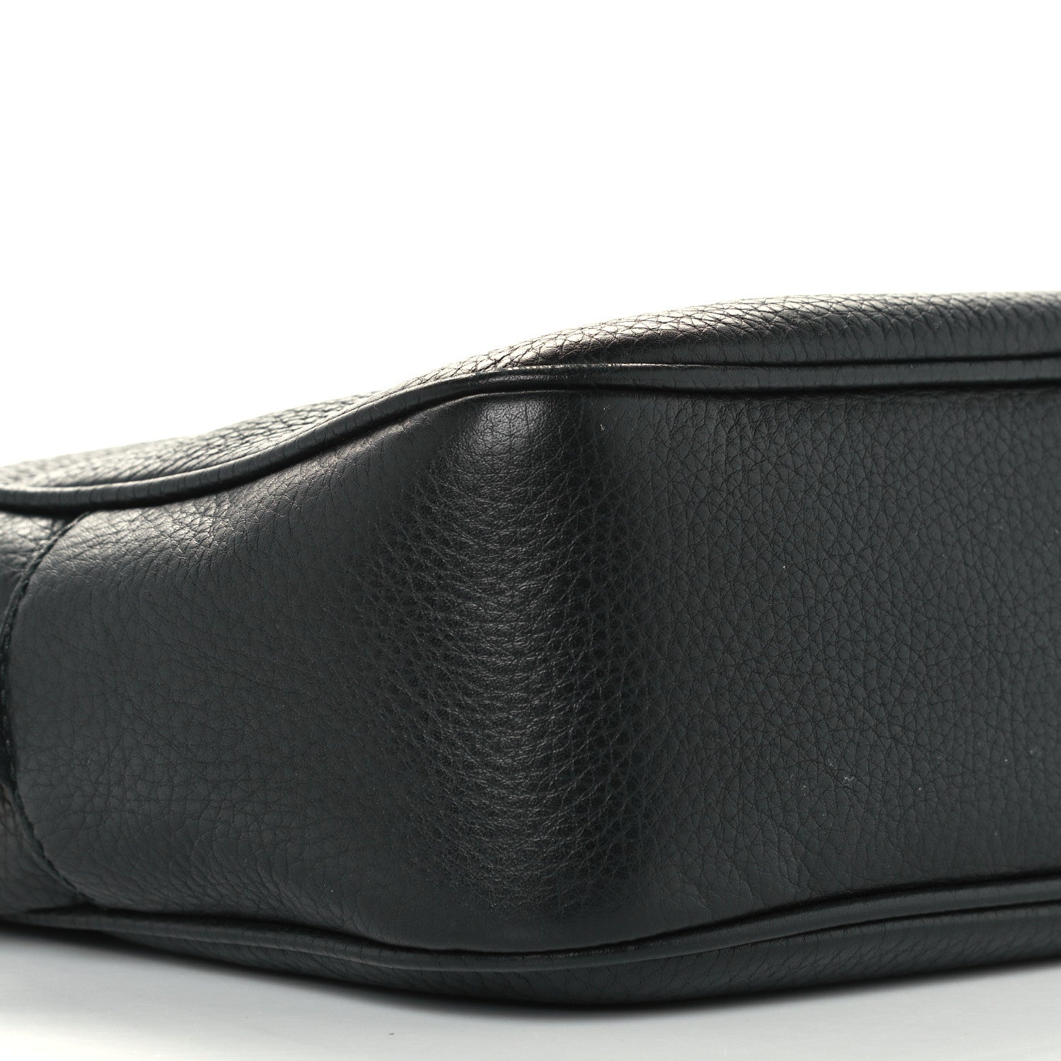 Gucci Pebbled Calfskin Small Soho Disco Bag Black 11 of 12