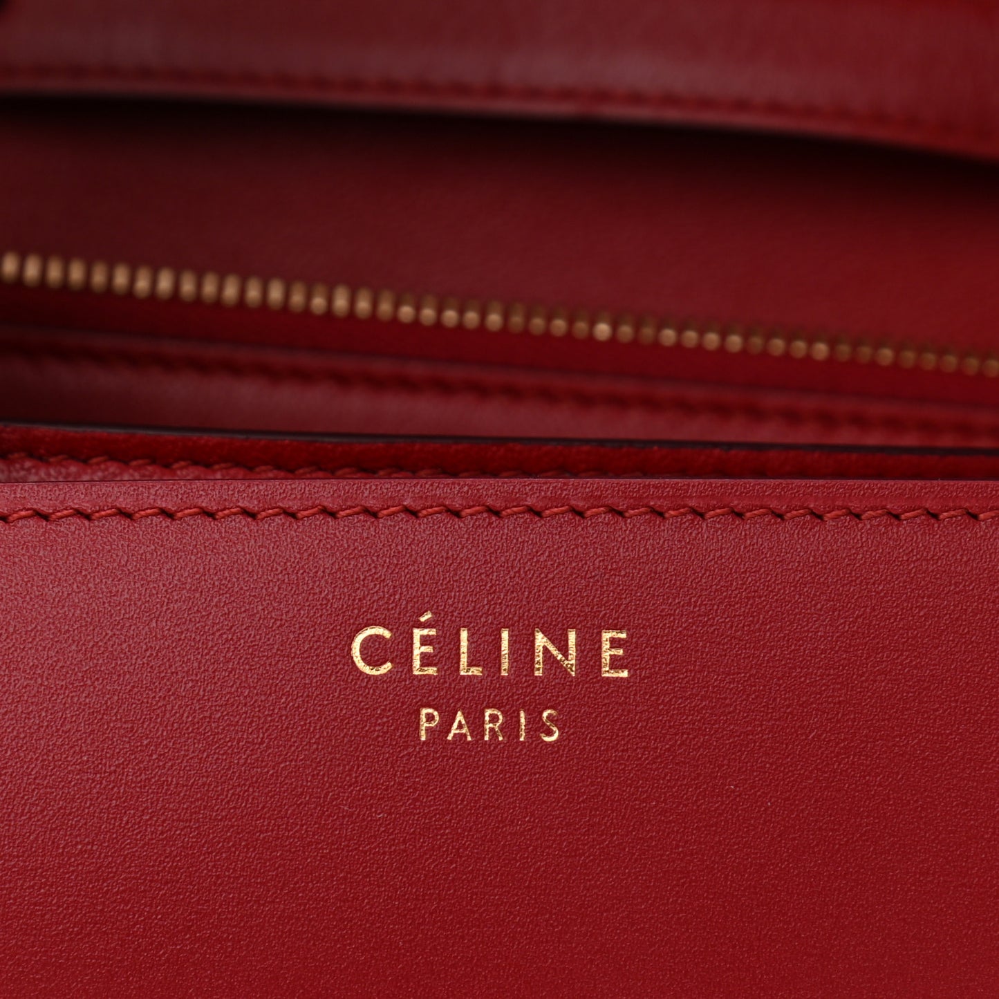Box Calfskin Medium Classic Box Flap Bag Red