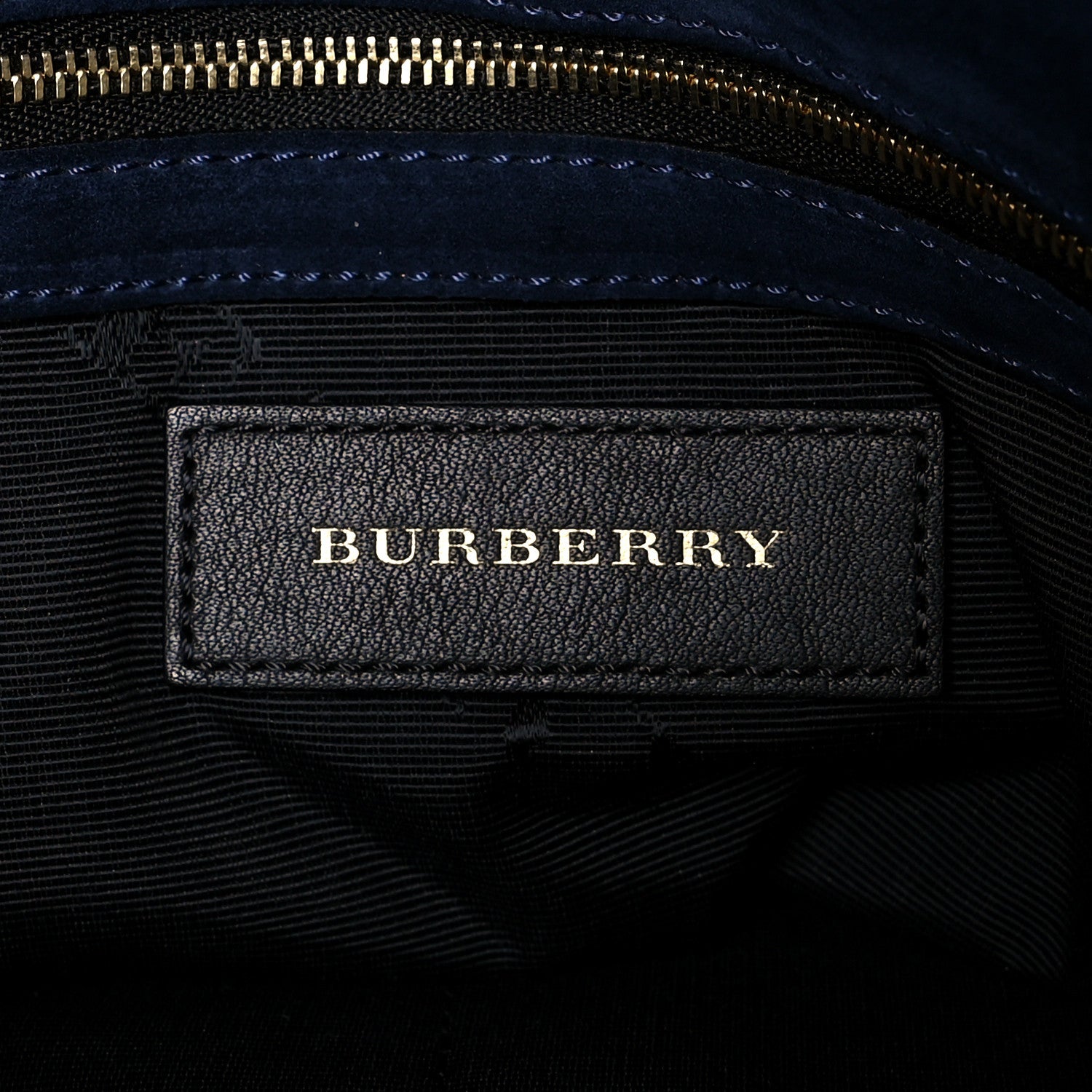 Burberry Signature Grain Large Mildenhall Shoulder Bag Blue Carbon 7 of 11