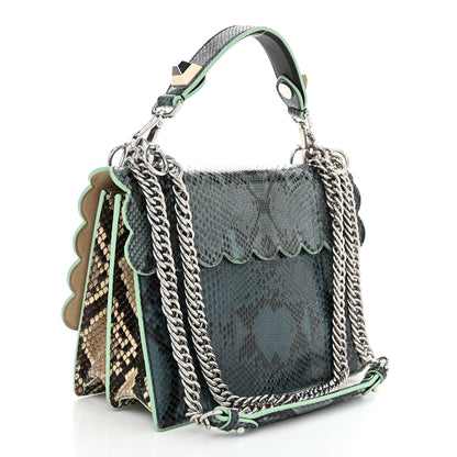 Fendi Snakeskin Scalloped Studded Kan I Shoulder Bag Borchie Borchie Pavone Makeup 3 of 10