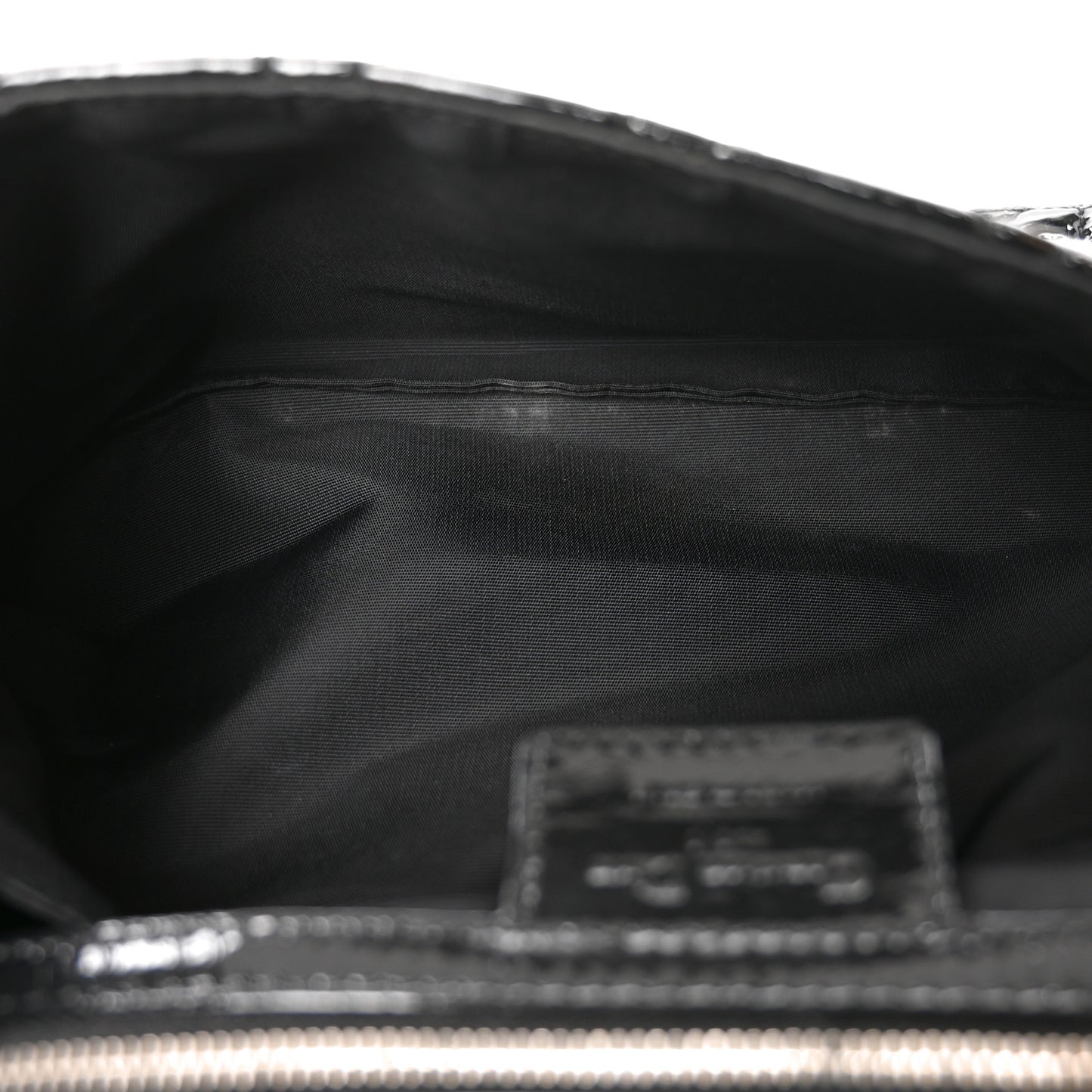 Patent Cannage New Lock Flap Black