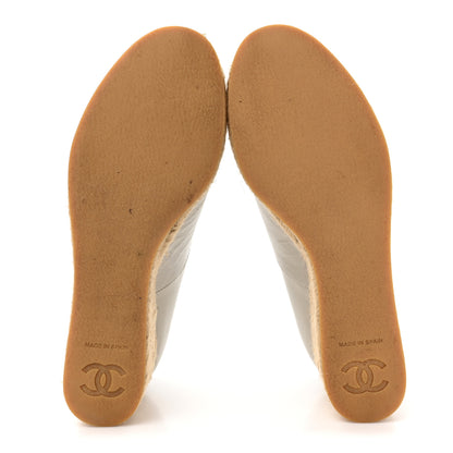 Chanel Lambskin Suede CC Espadrille Wedges 41 White Black 5 of 14