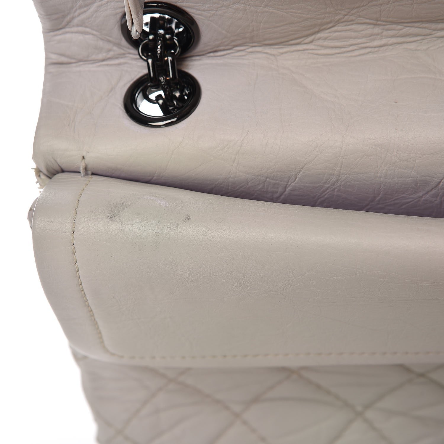 Chanel Aged Calfskin 2.55 Reissue 226 Flap White 9 of 15