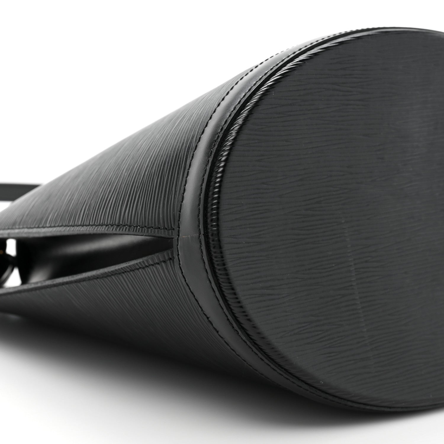 Louis Vuitton Epi Cluny Black 9 of 10
