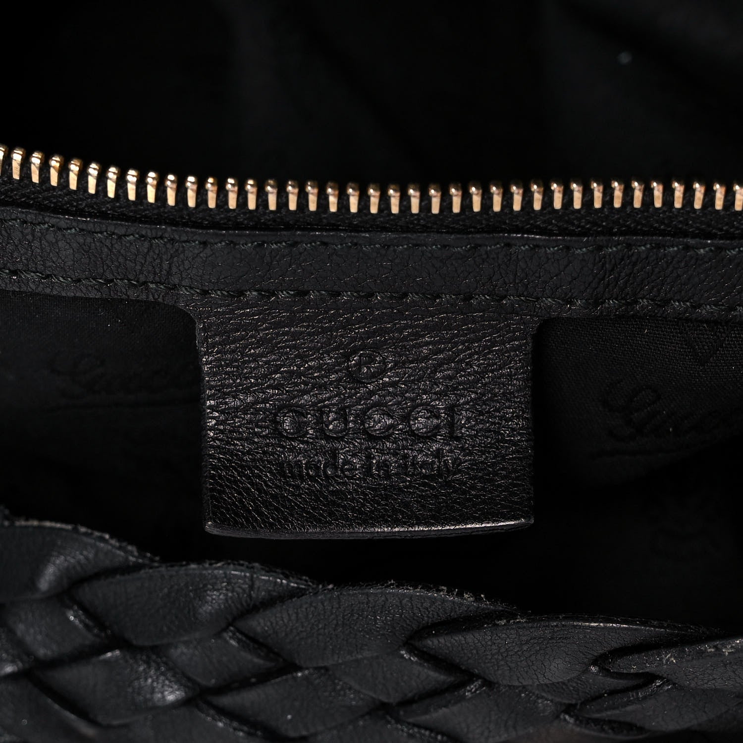 Gucci Guccissima Pelham Medium Hobo Black 6 of 17