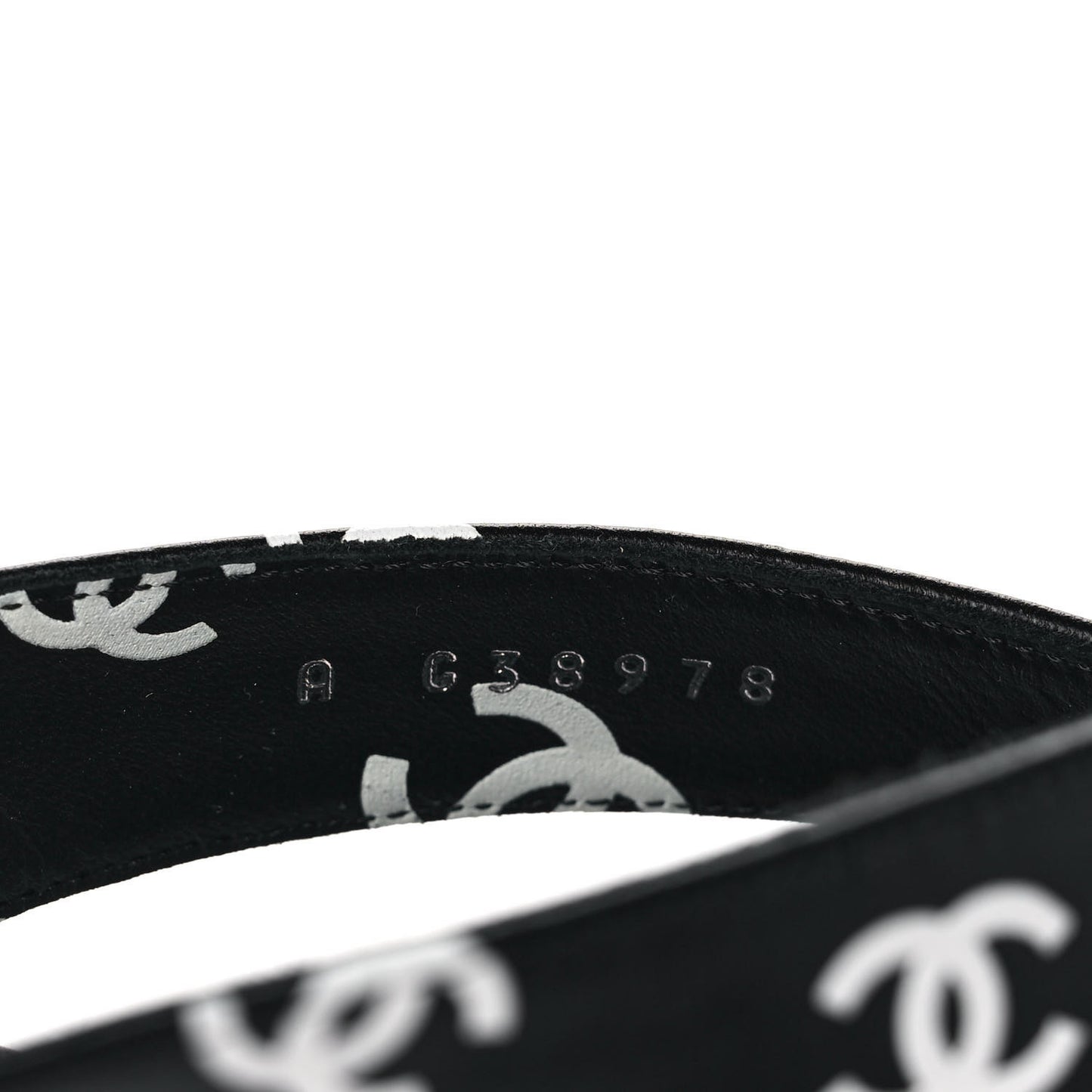 Lambskin Printed CC Thong Sandals 39 Black White