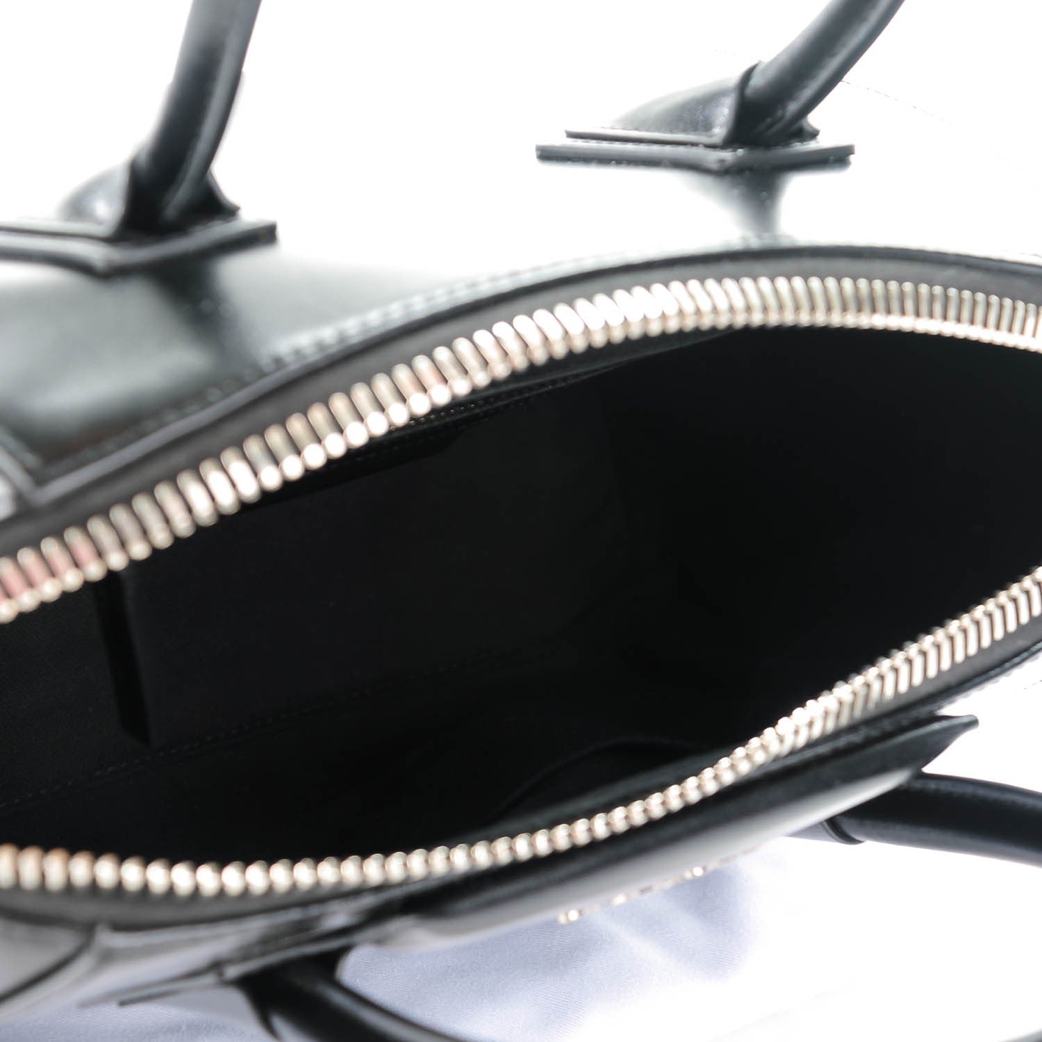 Givenchy Shiny Lord Calfskin Small Antigona Black 5 of 7