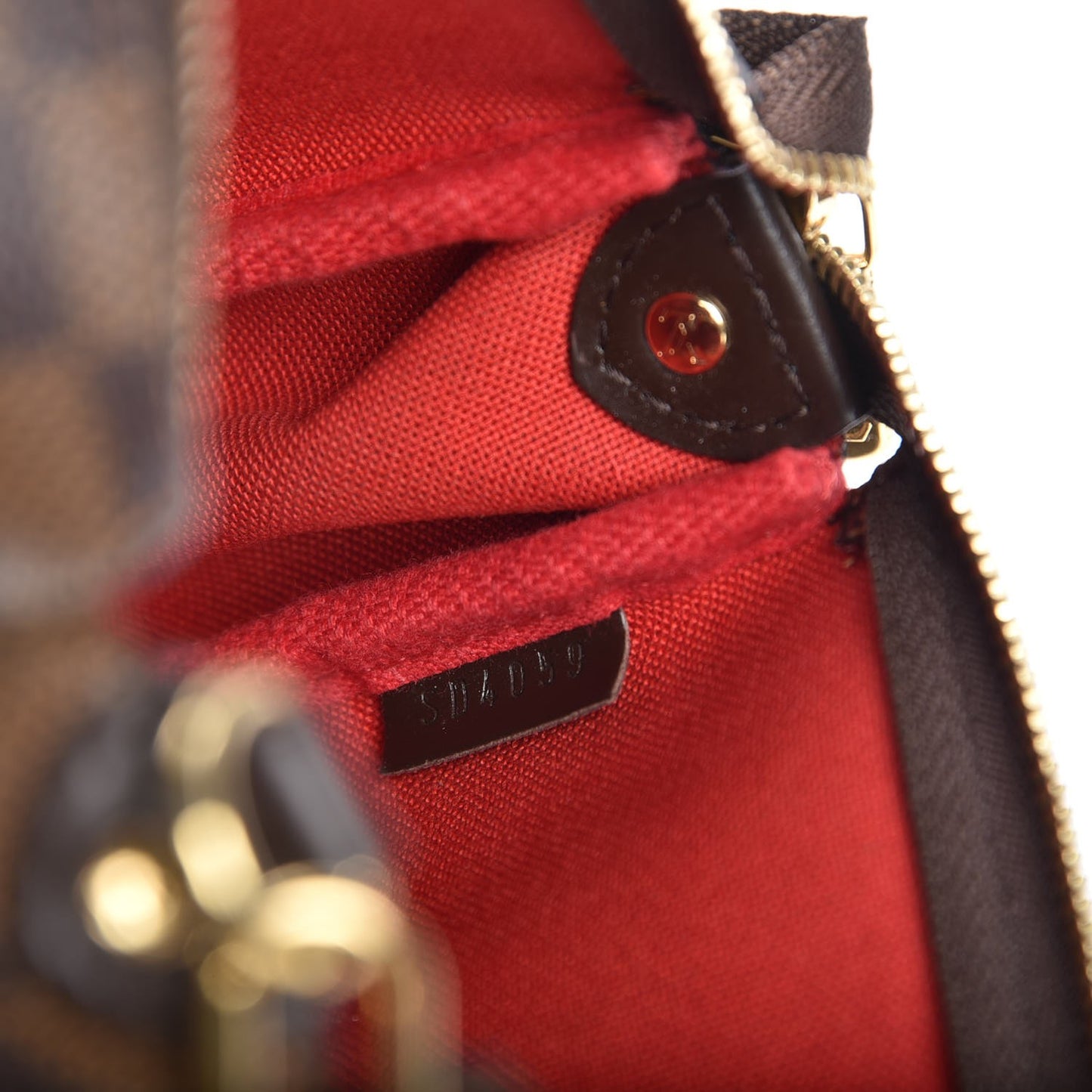 Damier Ebene Eva Clutch