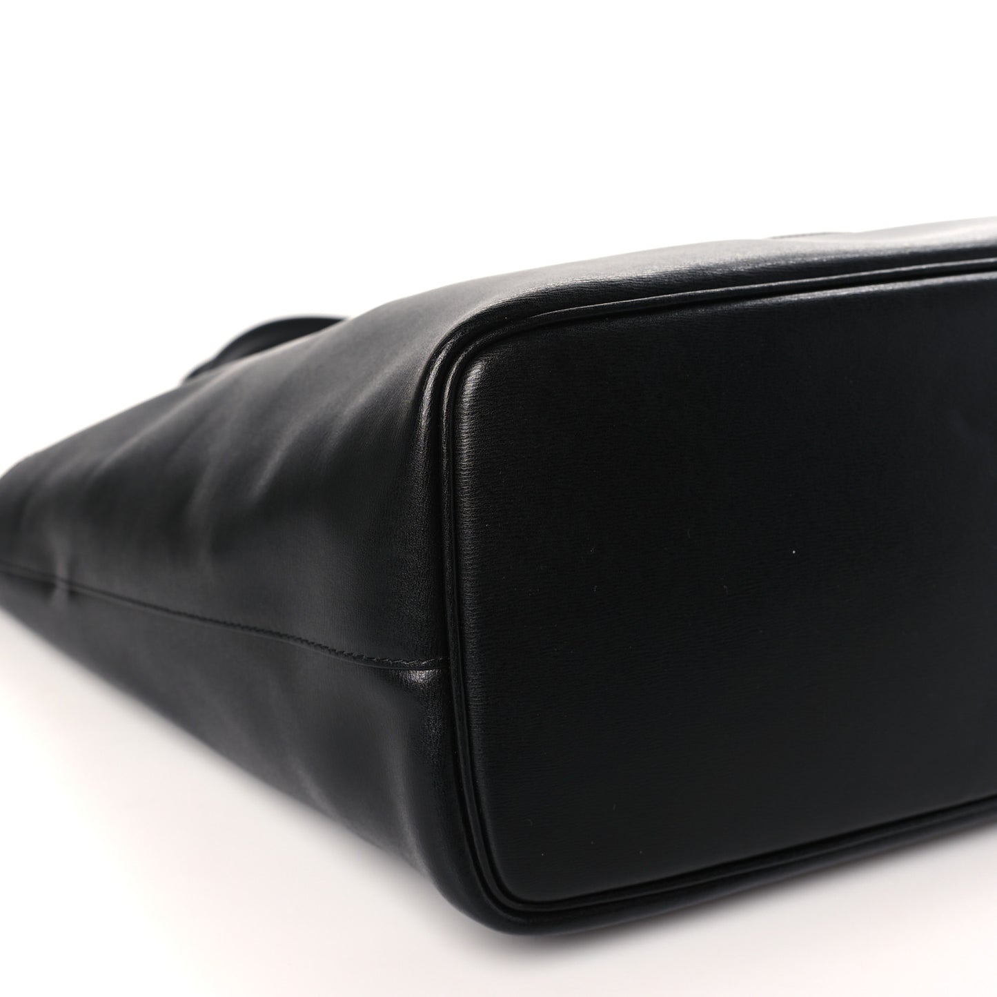 Calfskin Medium Gancini Tote Black