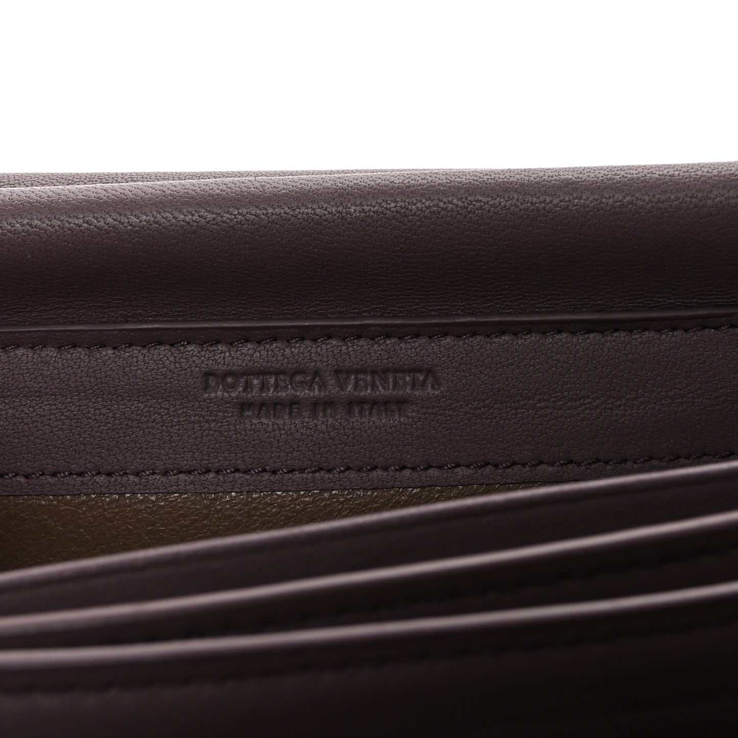 Nappa Intrecciato Graffiato Continental Wallet on Chain Glicine