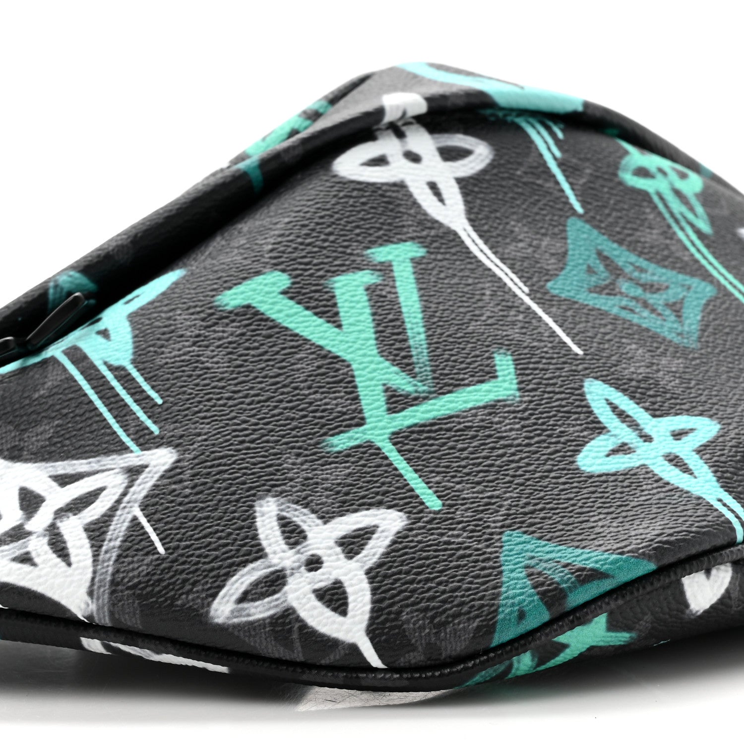 Louis Vuitton Monogram Eclipse LV Graffiti Discovery Bumbag Green Lights 9 of 9