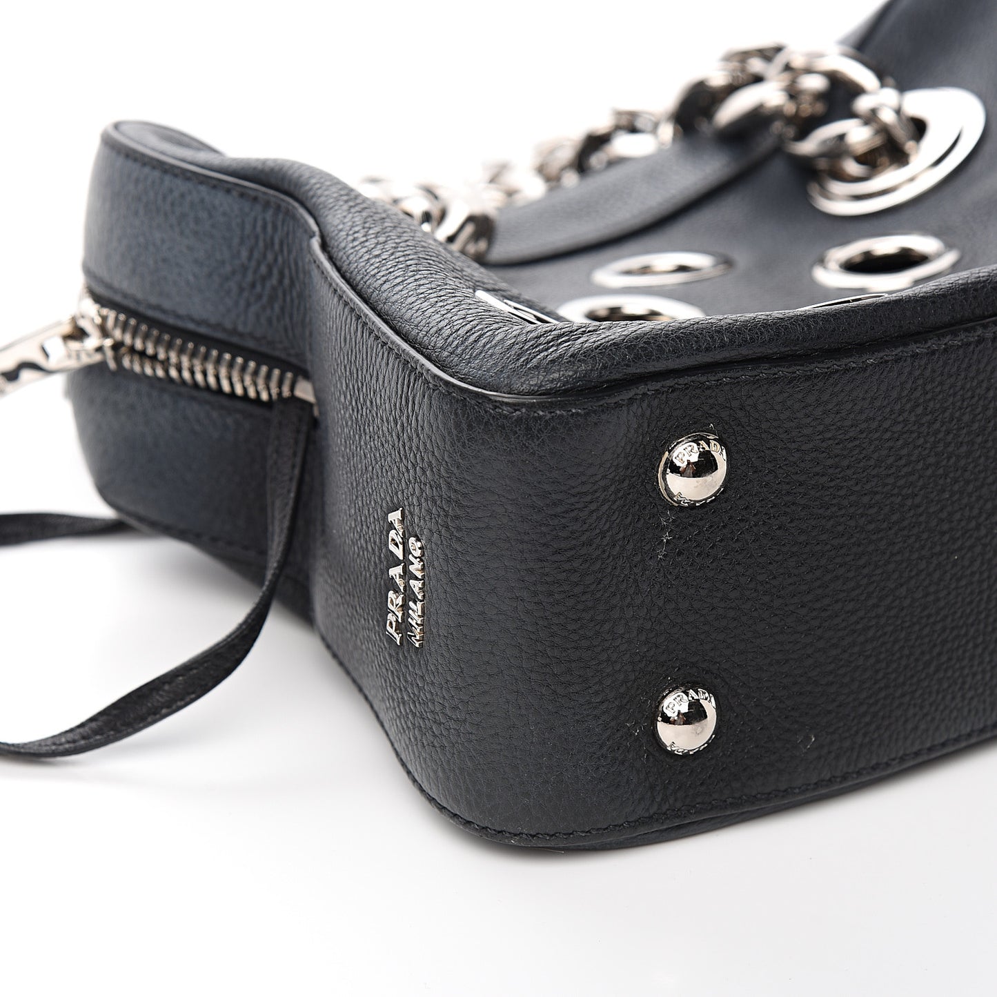 Vitello Daino Grommet Chain Satchel Bag Black