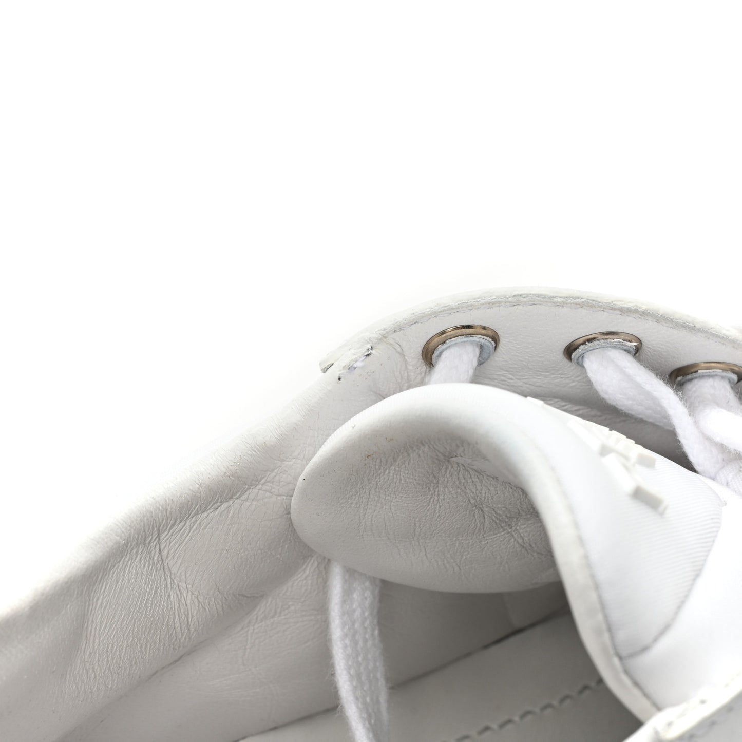 Re-Nylon Spazzolato Rubber Triangle Logo Macro Quilted Mens 35mm Platform Sneakers 39 White