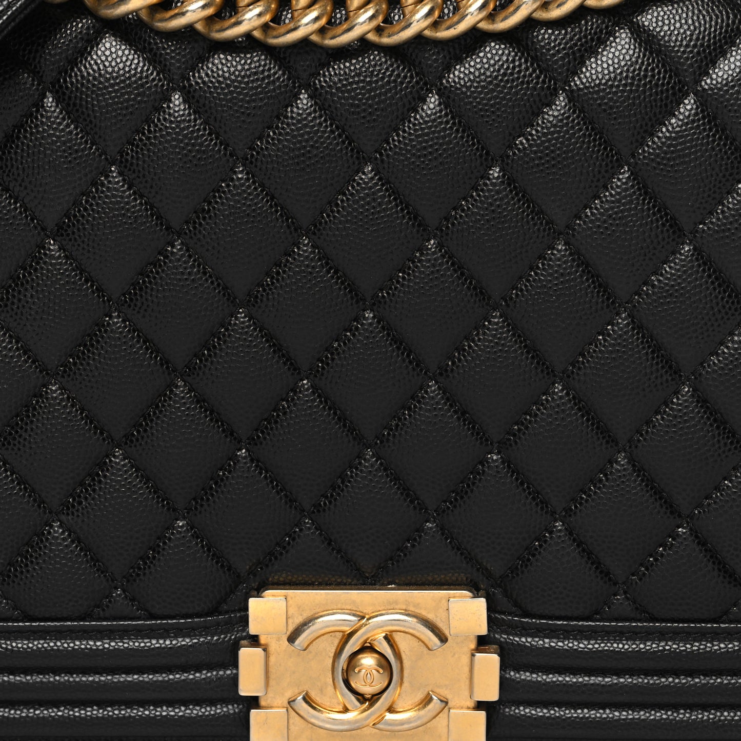 Caviar Quilted New Medium Boy Flap Black