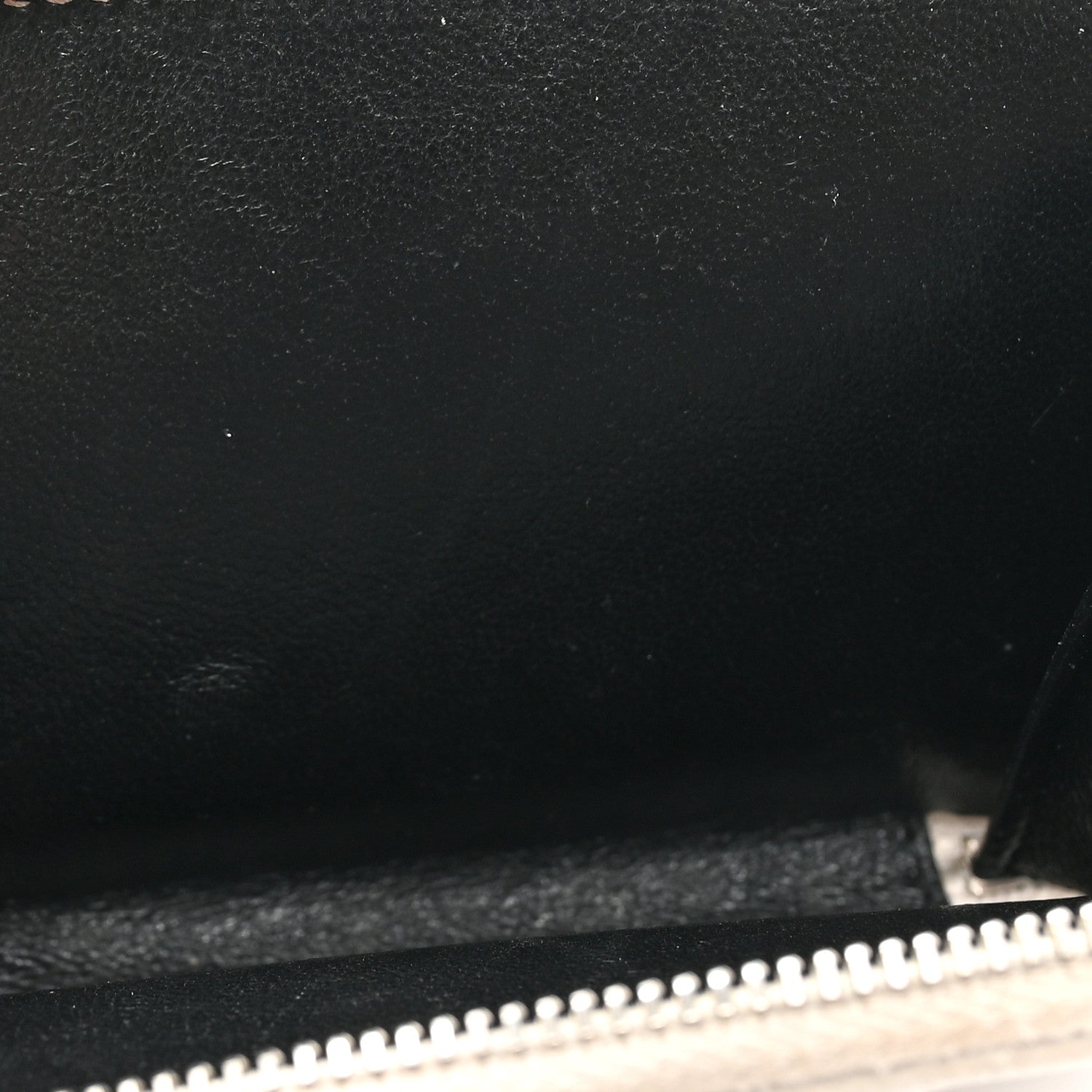 Saint Laurent Grain De Poudre Matelasse Chevron Monogram Compact Zip Around Wallet Ivory 14 of 14