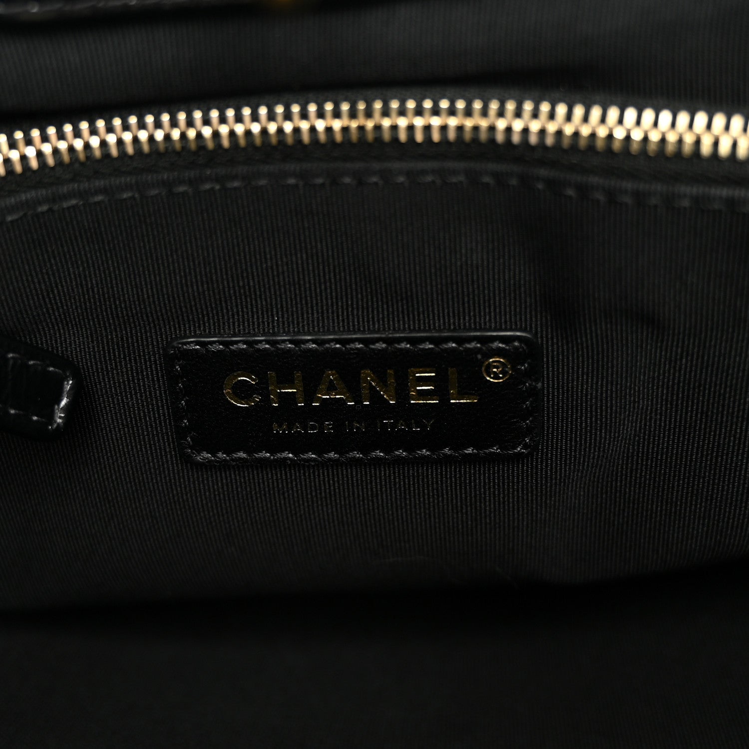 Chanel Shiny Aged Calfskin Quilted Large 31 Shopping Bag Black 6 of 10