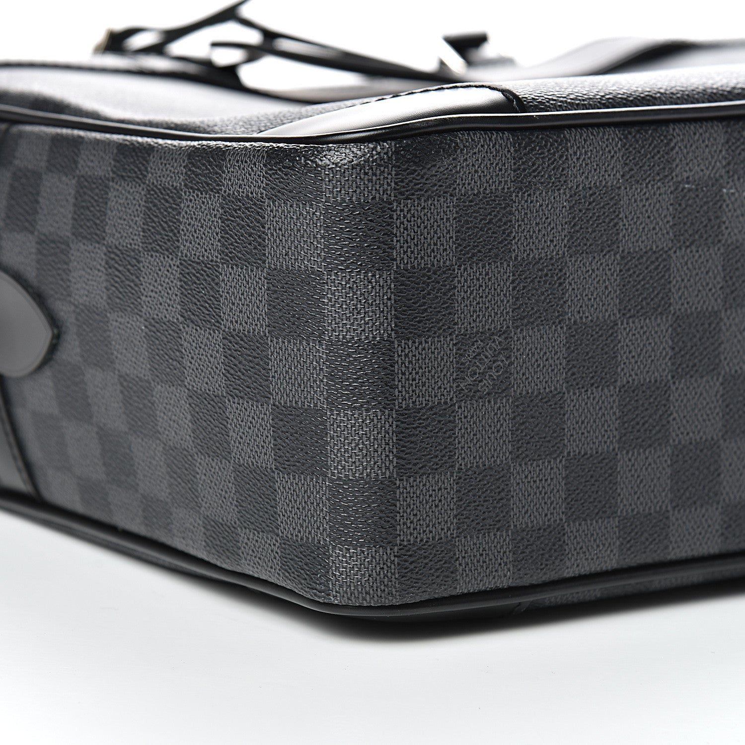 Louis Vuitton Damier Graphite Porte-Documents Voyage GM 8 of 15