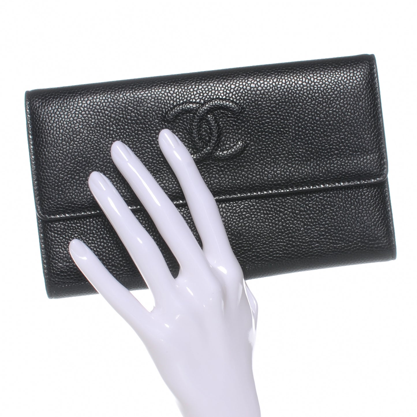Caviar CC Large Flap Wallet Black