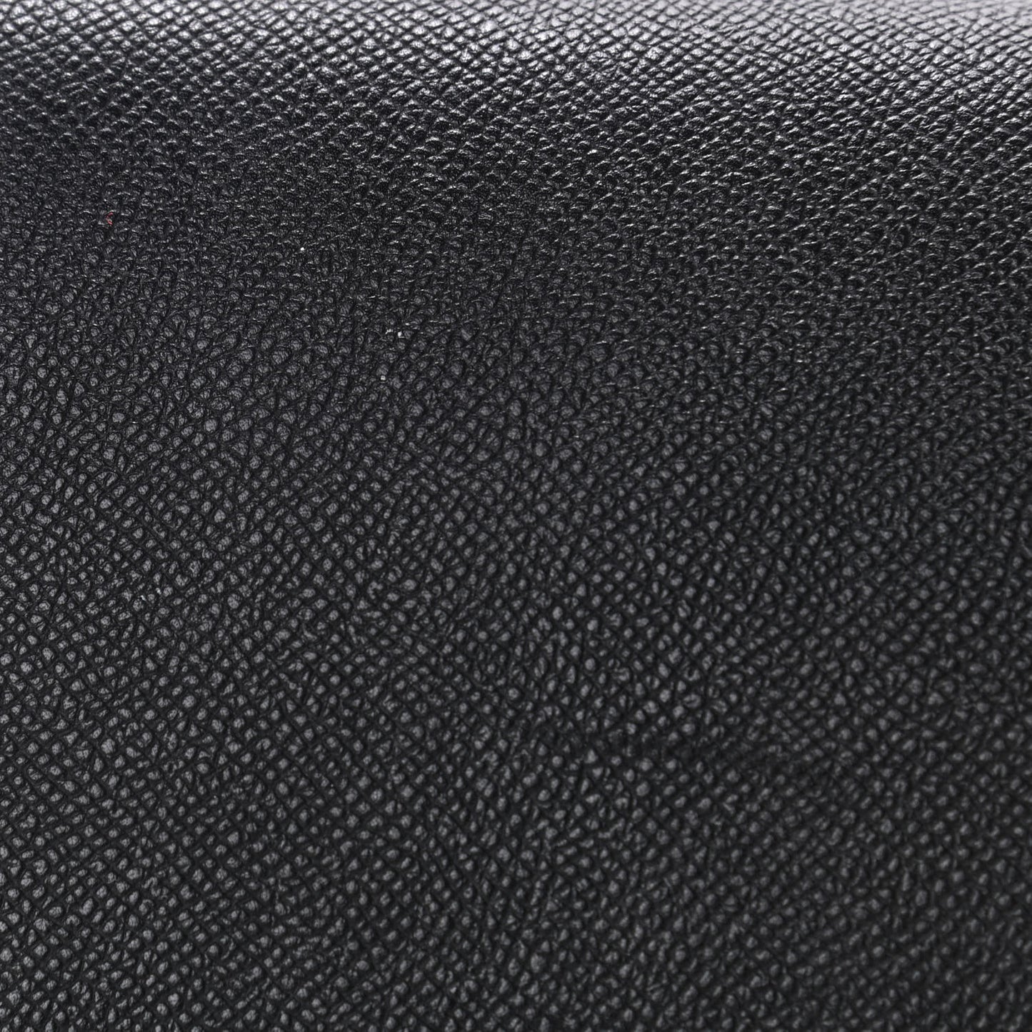 Grained Calfskin Compact Trotteur Black