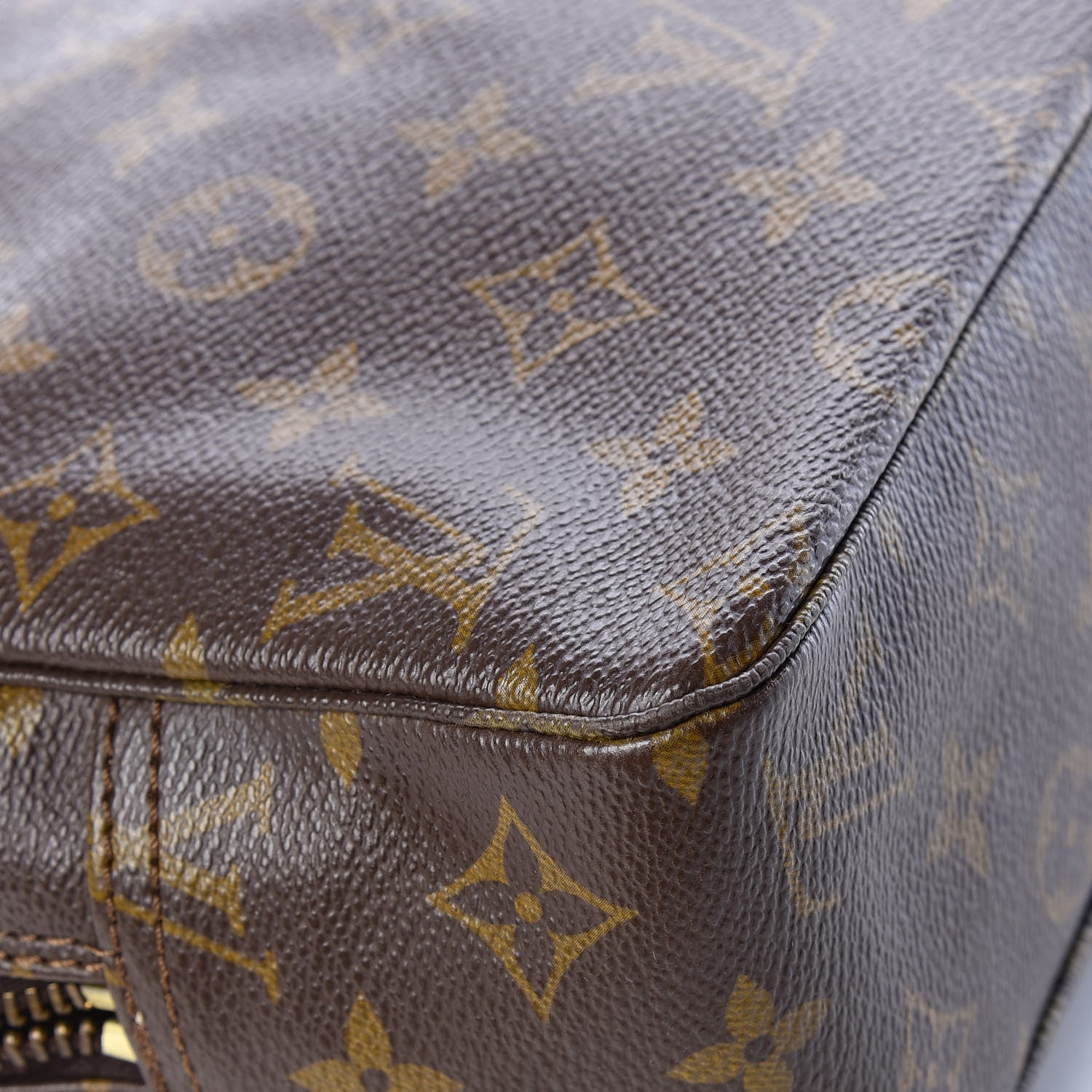 Louis Vuitton Monogram Trousse Toilette 28 11 of 14