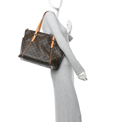 Louis Vuitton Monogram Totally MM 2 of 10
