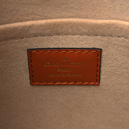 Louis Vuitton Calfskin Monogram Tufting On My Side Galet 6 of 9