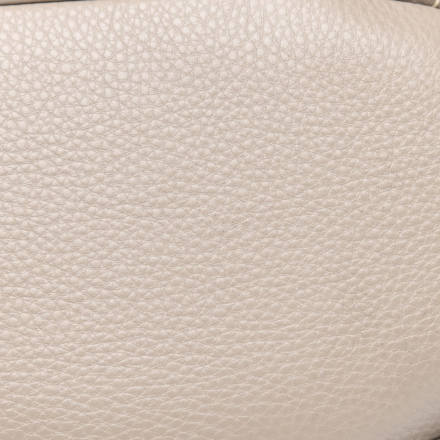 Vitello Daino Shoulder Bag Argilla
