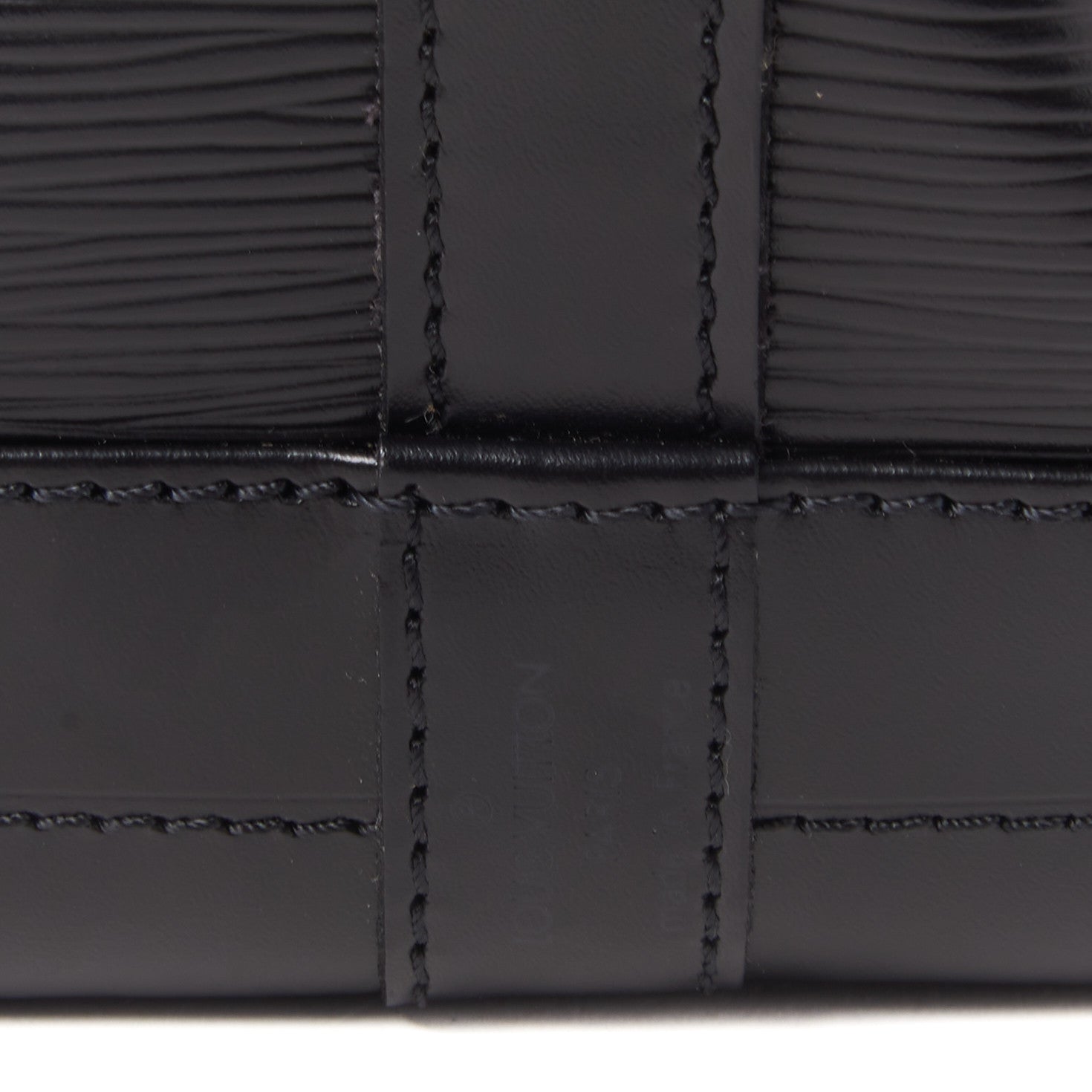 Louis Vuitton Epi Noe Black 9 of 9