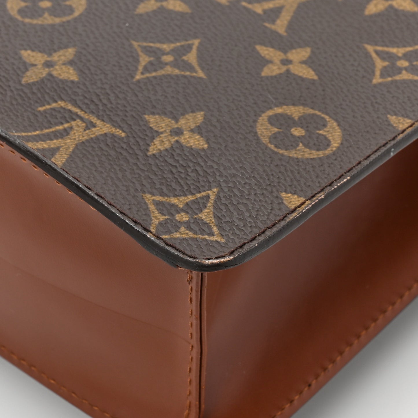 Monogram Monceau 26