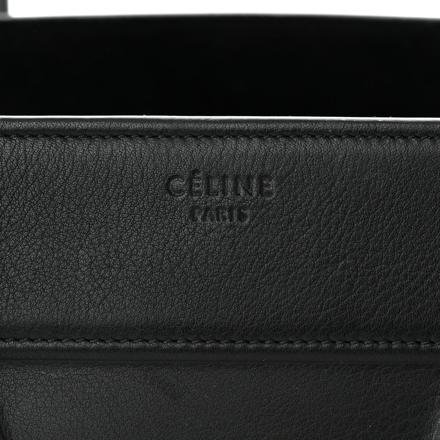 Smooth Calfskin Medium Phantom Luggage Black