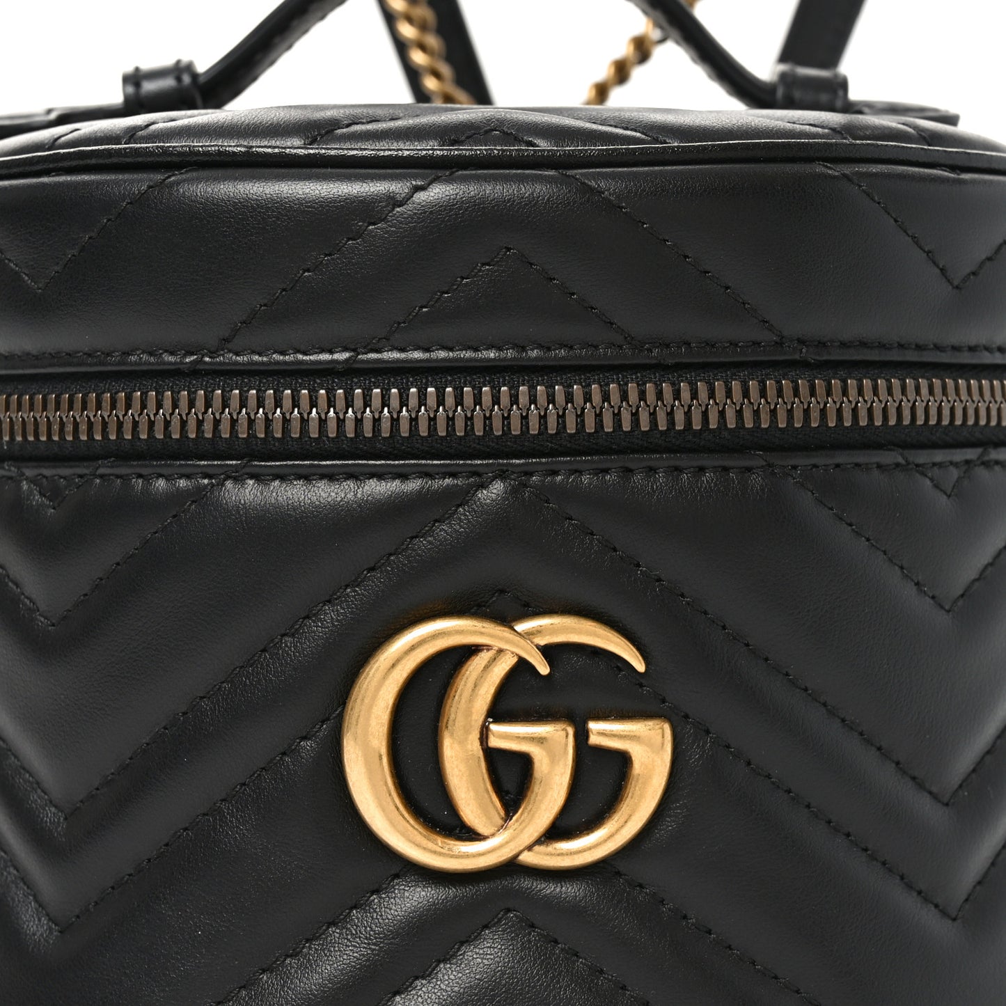 Calfskin Matelasse Chevron Mini GG Marmont Top Handle Bag Black