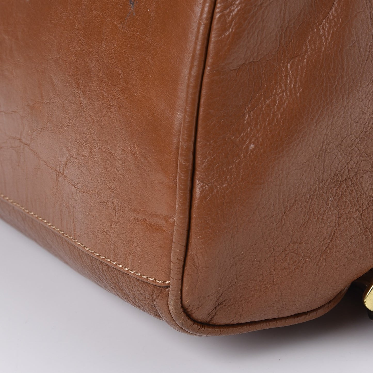Soft Buffalo Medium Alexa Oak