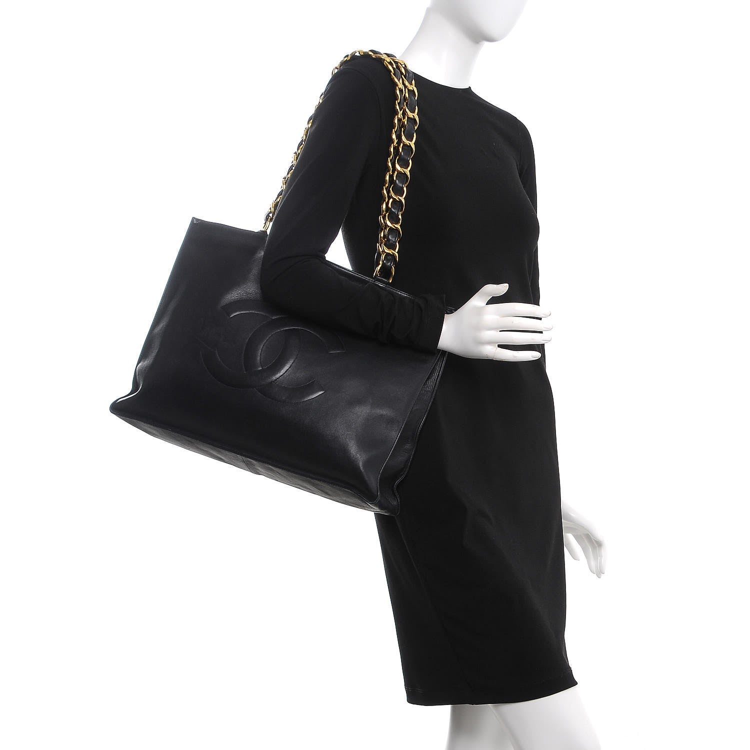 Chanel Lambskin CC Tote Black 2 of 19