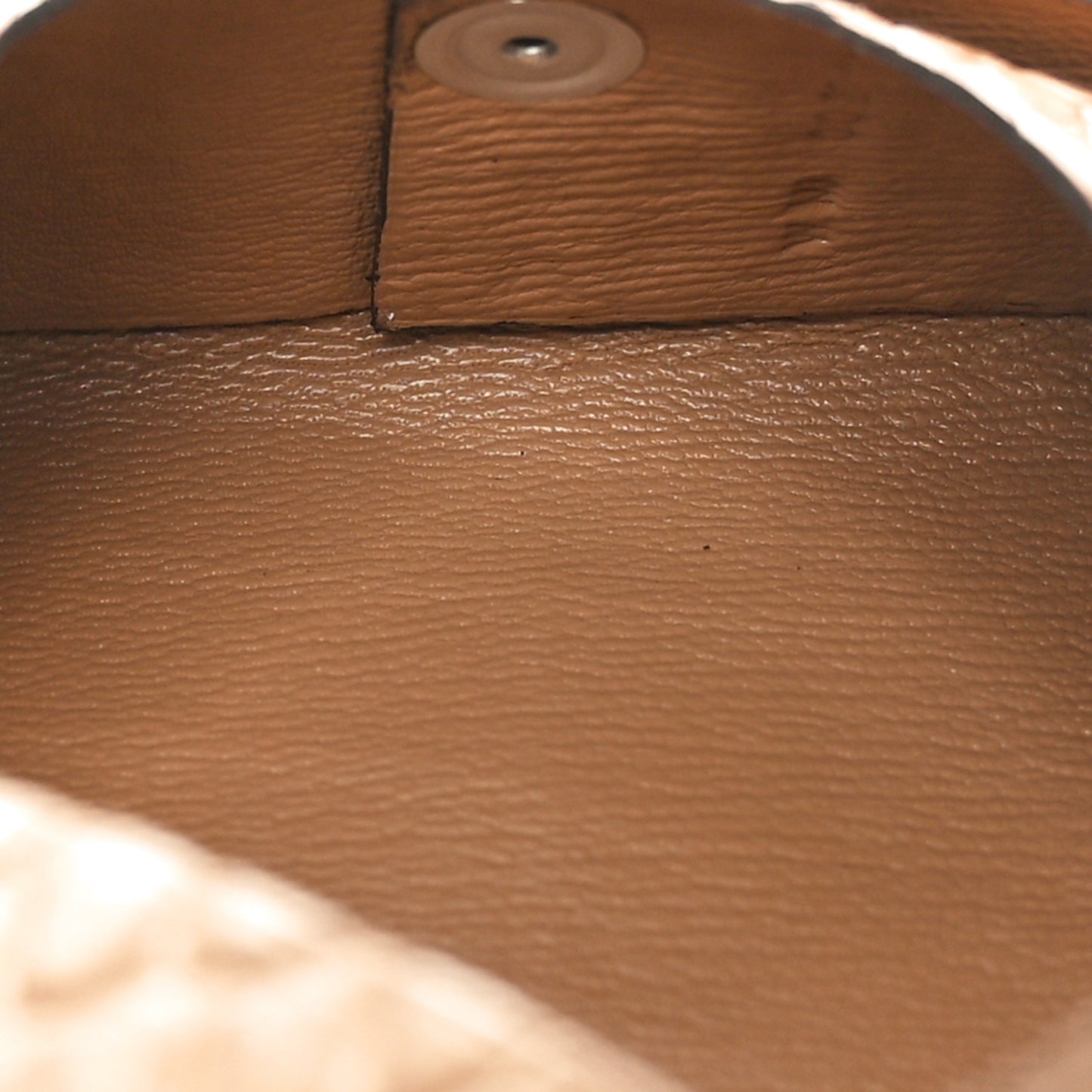 Matte Alligator Calvi Card Case Chai