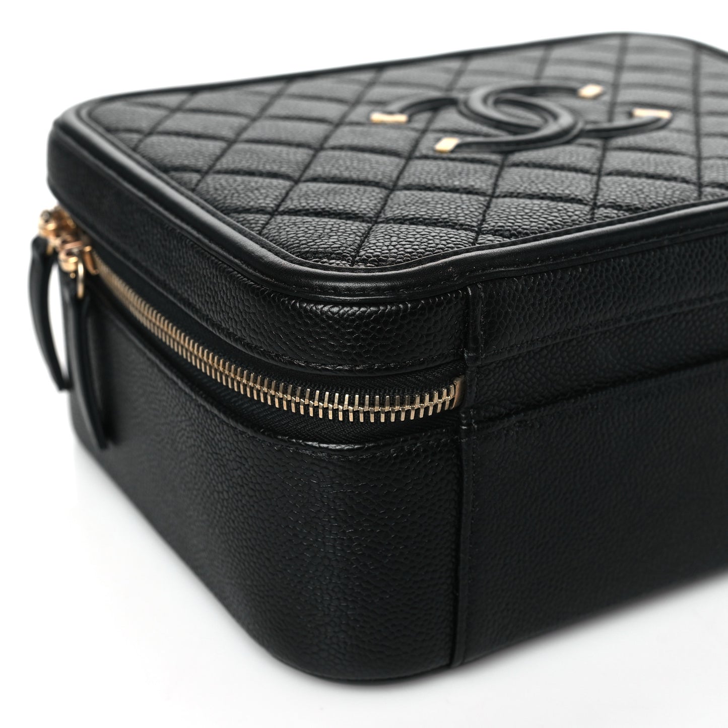Caviar Quilted Large CC Filigree Vanity Case Black
