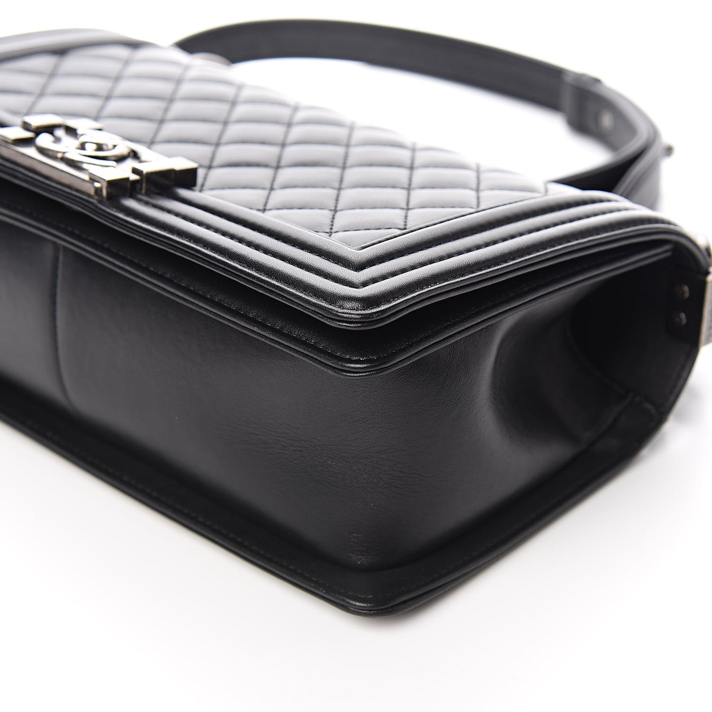 Calfskin Quilted Medium Boy Flap Black
