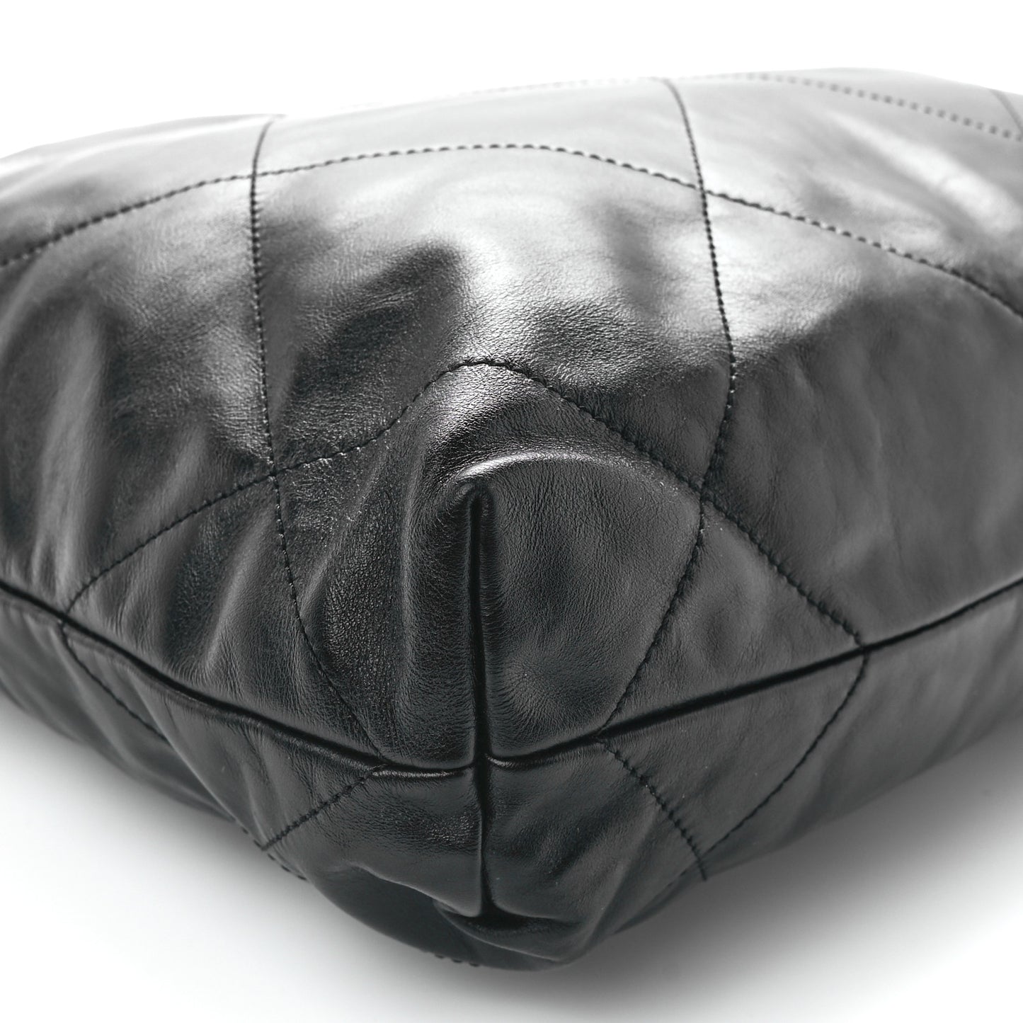 Shiny Calfskin Quilted Small Chanel 22 Black