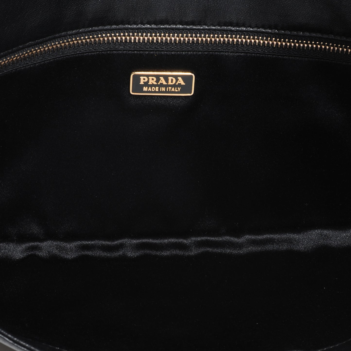 Nappa Grommet Borchie Clutch Black
