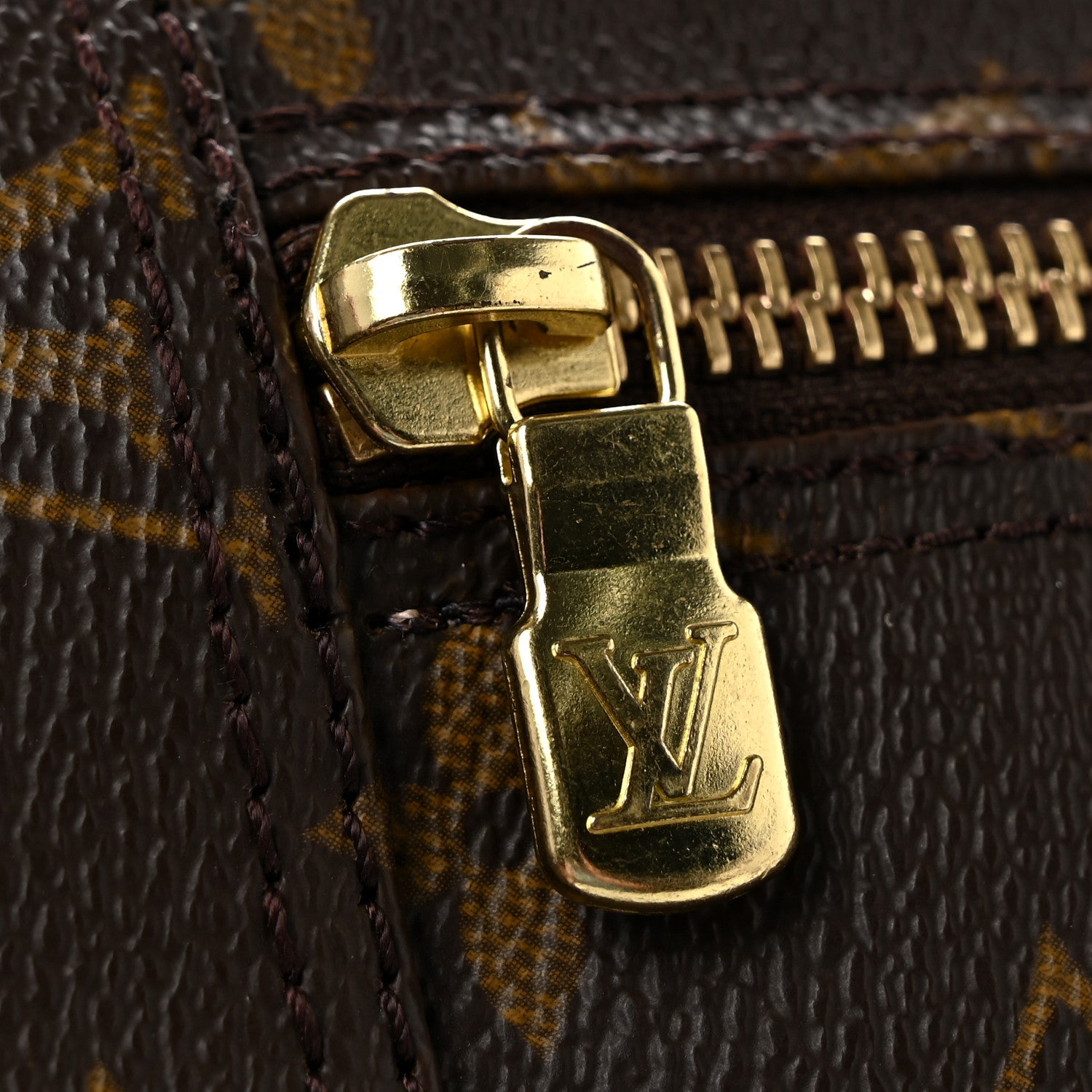 Louis Vuitton Monogram Trousse Toilette 28 8 of 8
