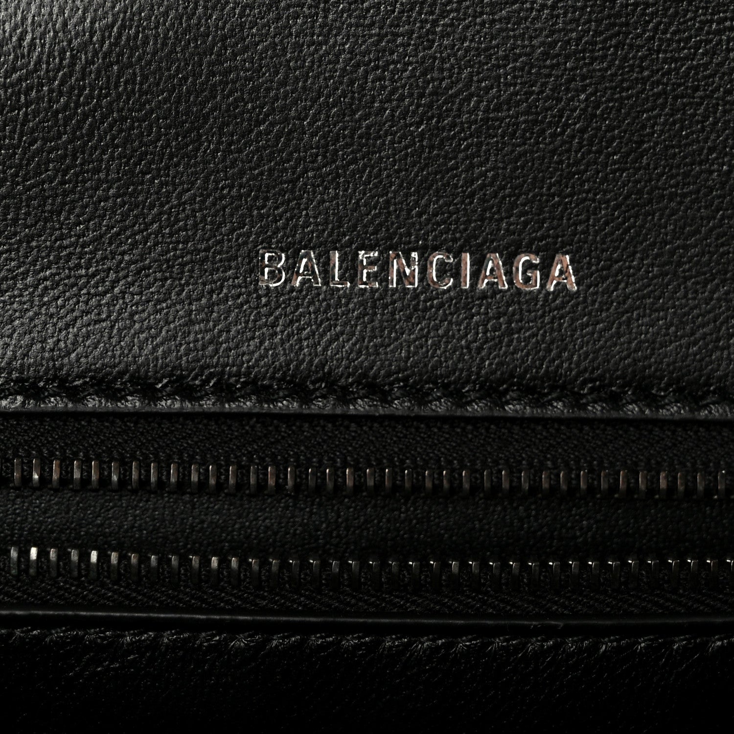 Balenciaga Shiny Calfskin Monochrome Crocodile Embossed Medium Hourglass Top Handle Bag Black 6 of 10