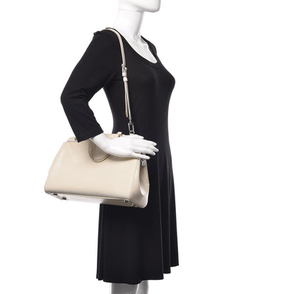 Louis Vuitton Epi Brea MM Ivory 3 of 18