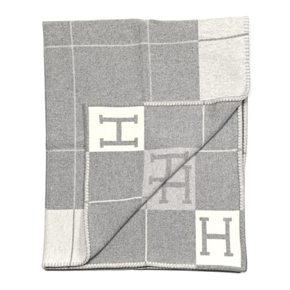 Hermes Wool Cashmere Avalon III Blanket Ecru Gris Clair 2 of 3