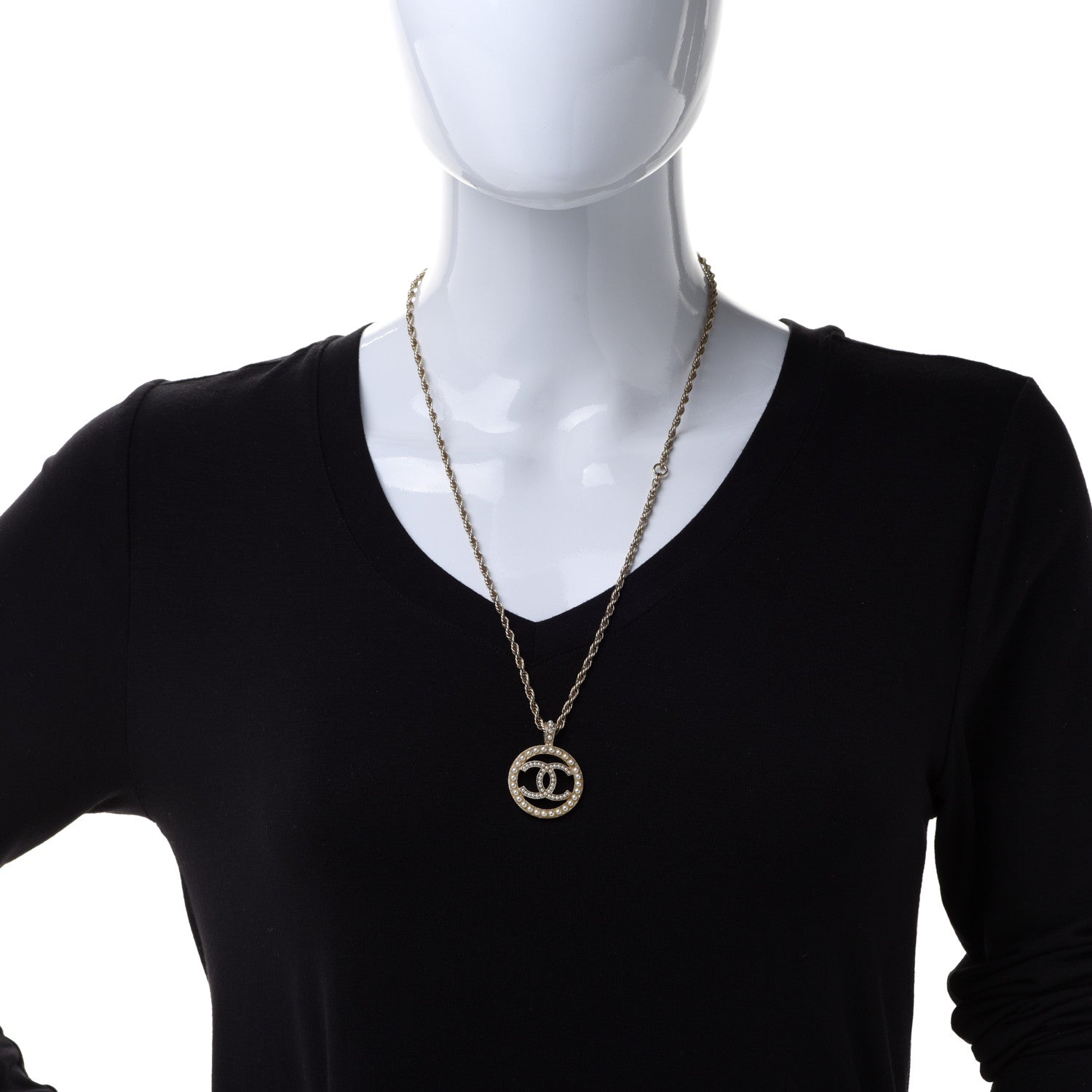 Chanel Pearl CC Round Pendant Necklace Gold 2 of 6