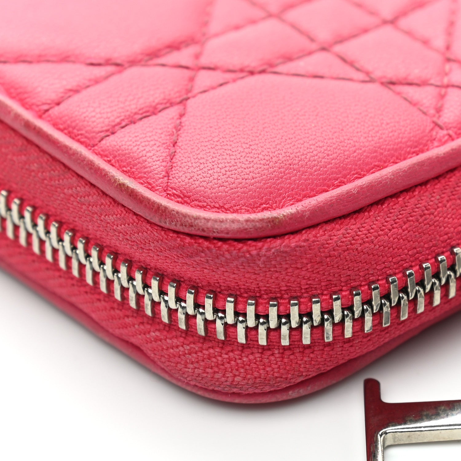 Christian Dior Lambskin Cannage Mini Lady Dior Zip Portemonnaie Fuchsia 8 of 13