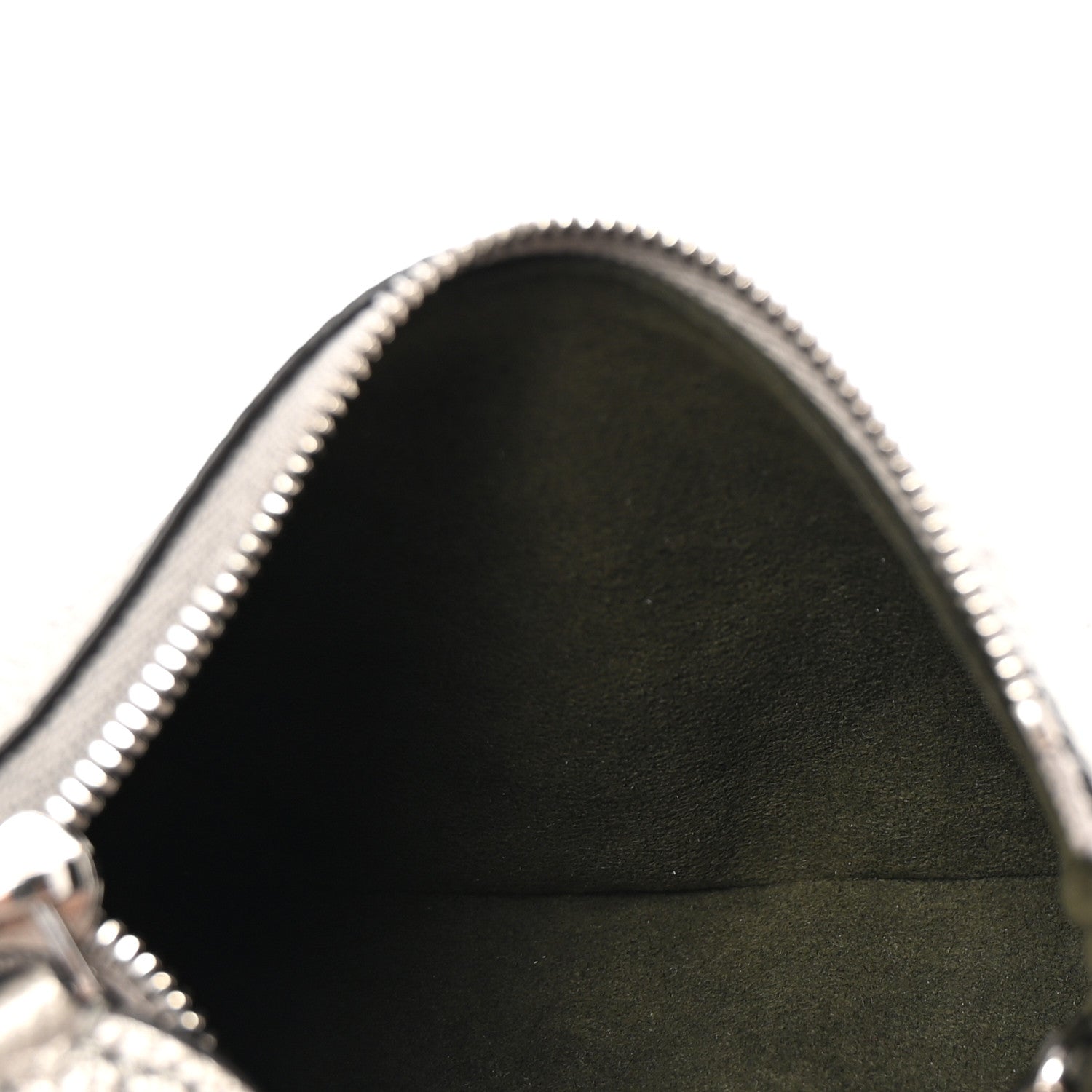 Louis Vuitton Mahina Zipped Card Holder Metallic Grey 5 of 7