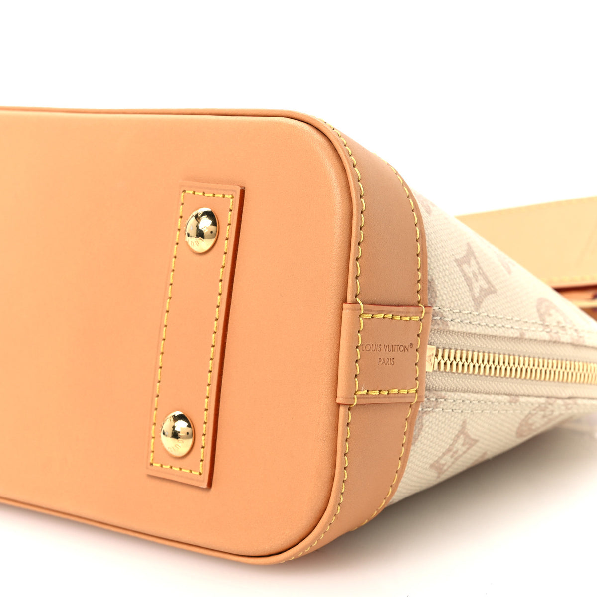 Monogram Origine Lin Alma BB