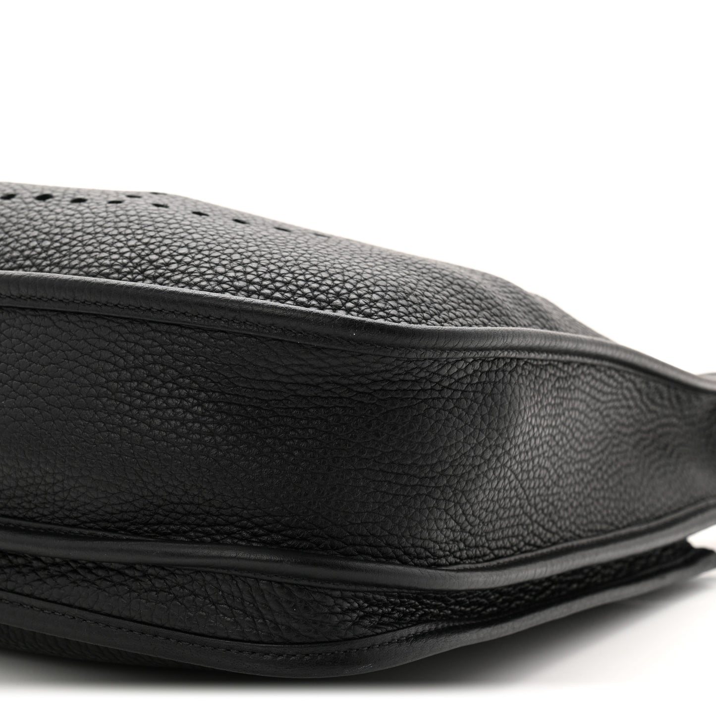 Taurillon Clemence Evelyne III PM Black