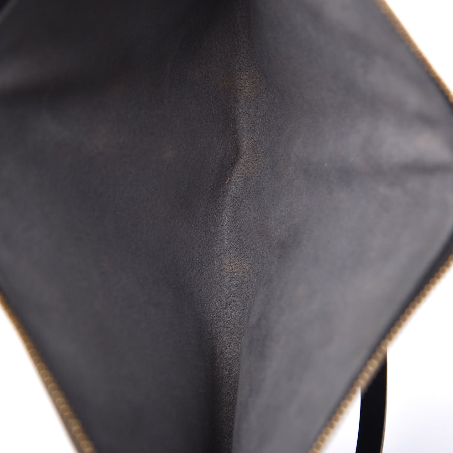 Epi Pochette Accessories 24 Black