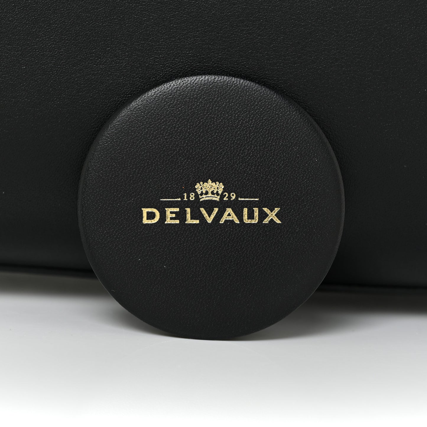 Calfskin MM Tempete Satchel Black